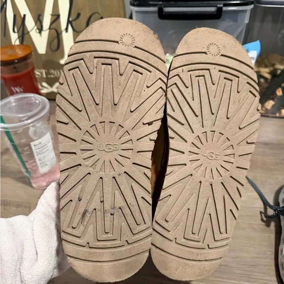 UGG Women's Brown Slippers with Red Trim - Picture 3 of 3